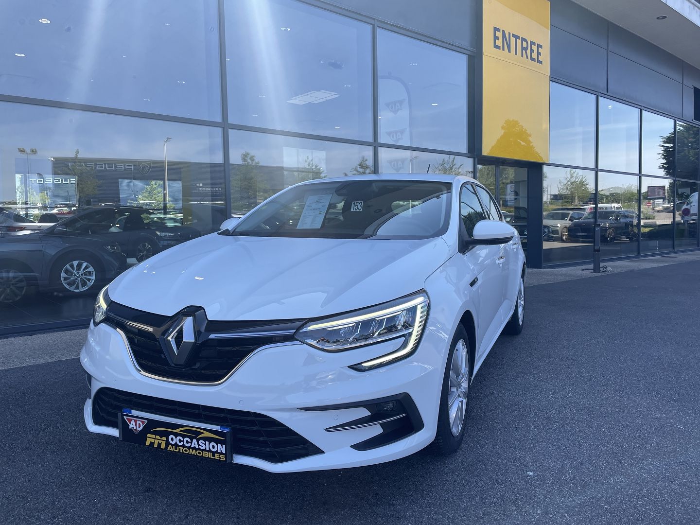 RENAULT MEGANE IV a vannes en morbihan et bretagne