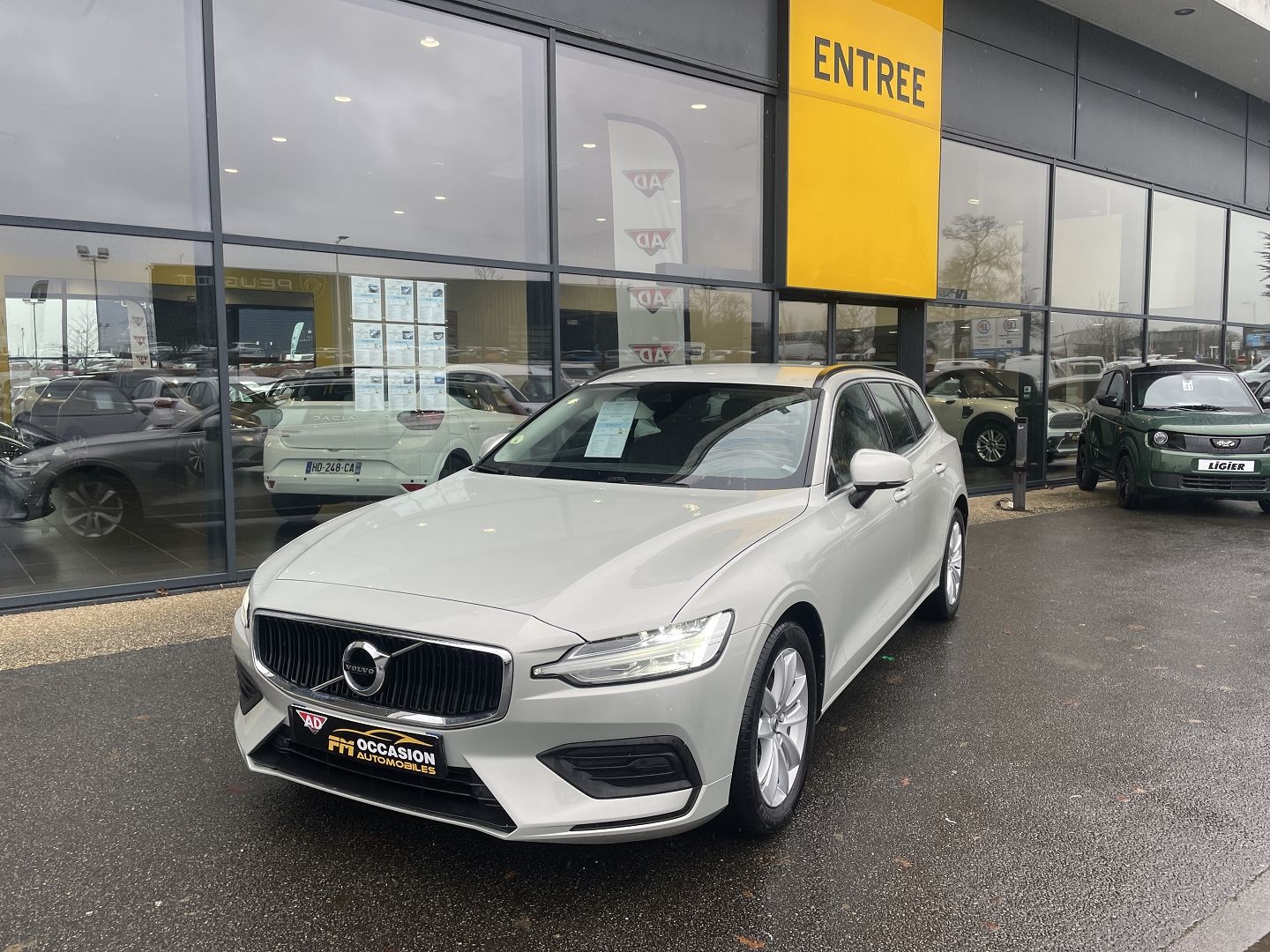 VOLVO V60 a vannes en morbihan et bretagne