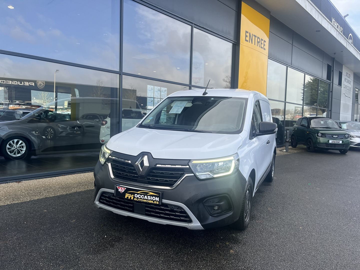 RENAULT KANGOO VAN a vannes en morbihan et bretagne